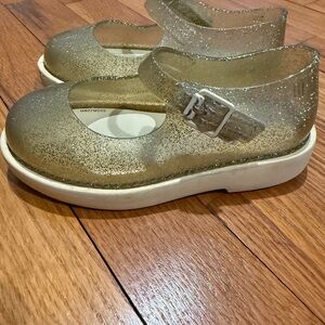 Kids Glitter Mary Jane Shoes in Gold - mini Melissa